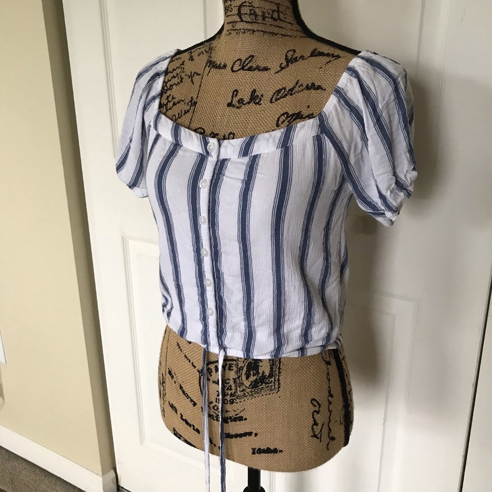 Hollister Top